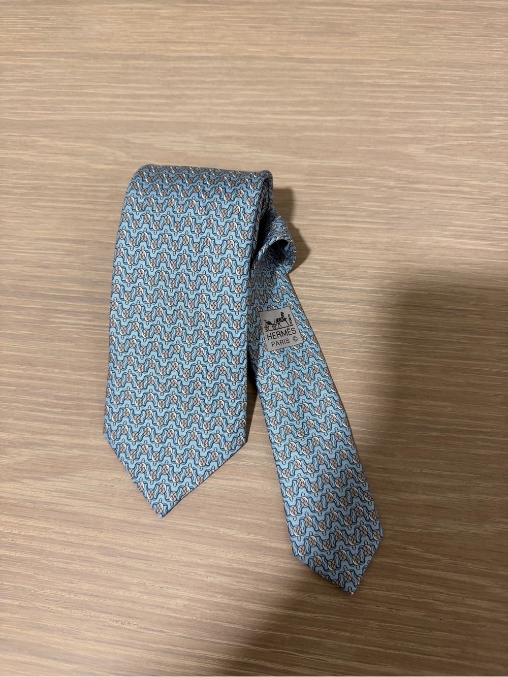 Vintage Hermès Paris 100% Silk Light Blue Rope Knot Print Men’s Tie France